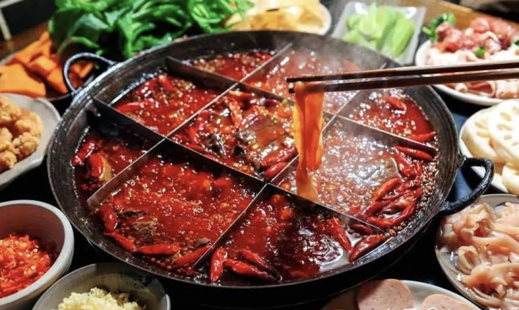 case of a pigging system for hotpot-sauce recovery