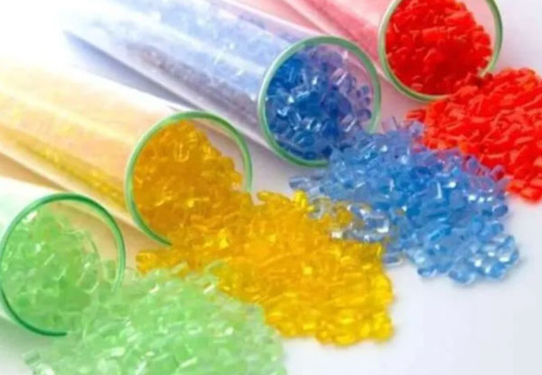 micro-residue pigging system for resin industry